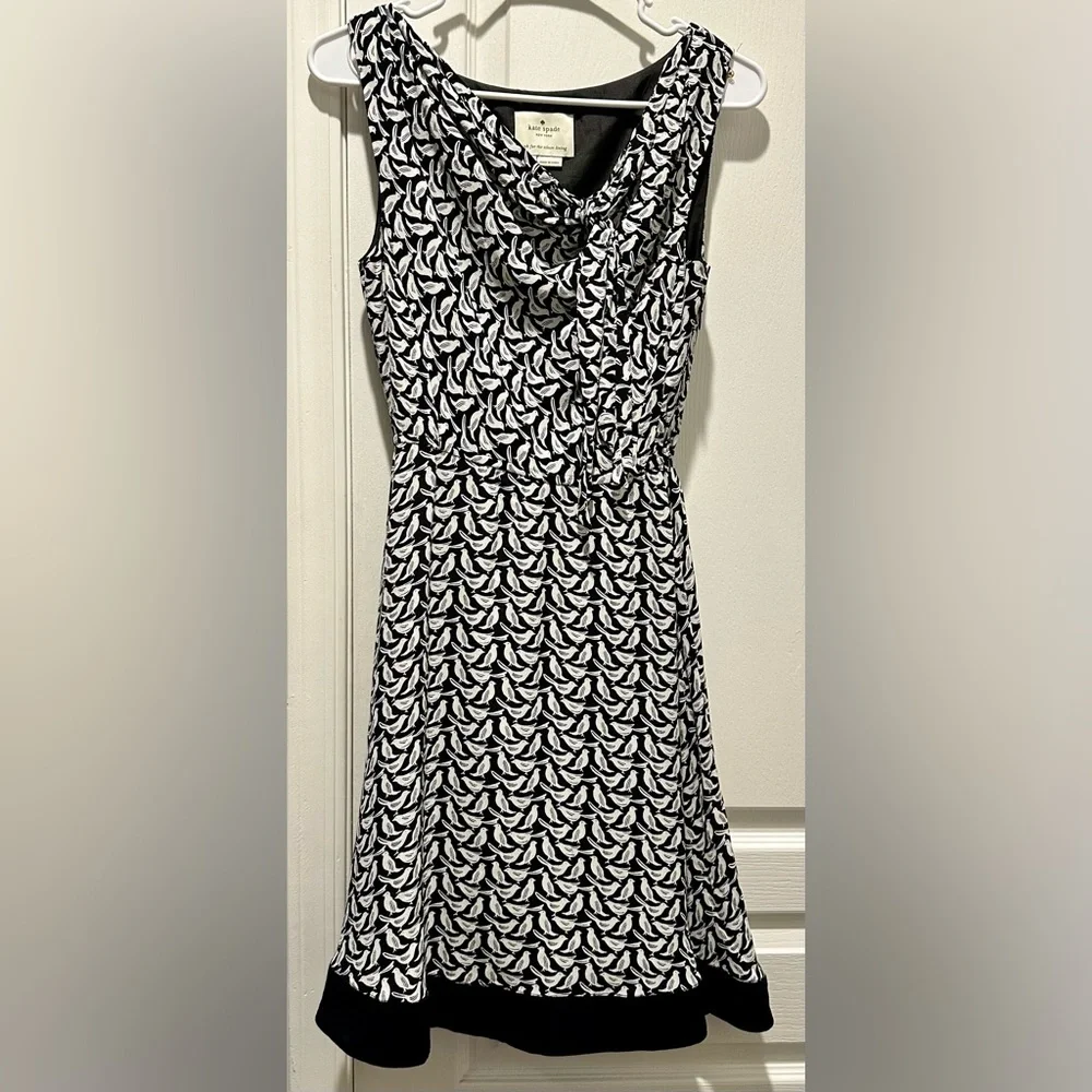 Kate Spade Sleeveless Black/White Bird Print Dress w Offset Tie Bodice
